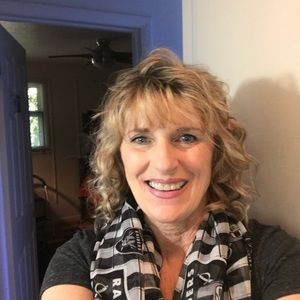 Meet your Posher, Robin